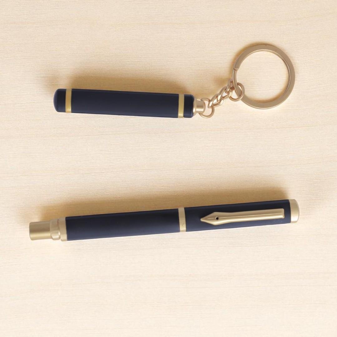 Customized Pen & Keychain Set – Personalized with Name & Logo